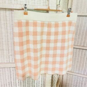 NWOT - Gingham LELIS Knit Miniskirt - Pink - Large